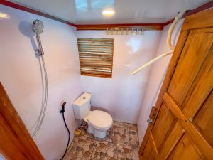 shared cabin tunas bahari komodo 3