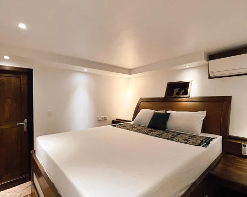 Panrita phinisi komodo Liveaboard - Superior Cabin Komodo Dreamland Tour 2