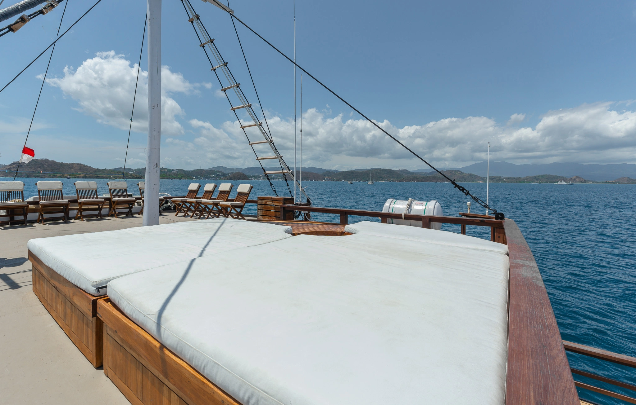 Marea Phinisi Boat Komodo - Komodo Dreamland Tour 7