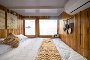 Private Cabin Dylan My way komodo liveaboard - Komodo dreamland tour 3