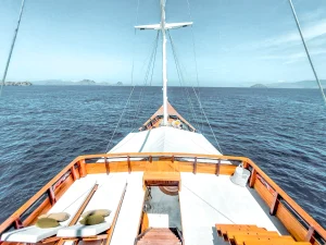 Yumana Phinisi Boat Komodo Dreamland Tour 5