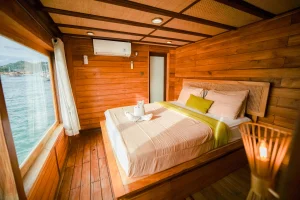 Yumana Signature Cabin – Komodo Dreamland Tour 3