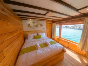 Yumana Signature Cabin – Komodo Dreamland Tour 5