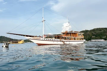 nalareya phinisi boat komodo dreamland tour 4