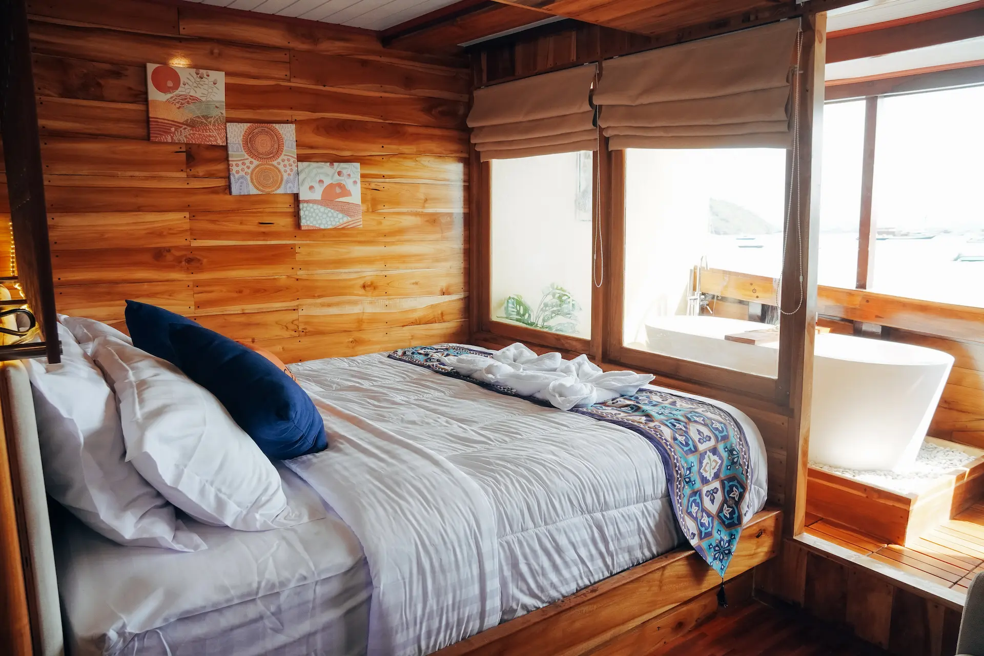 Carnaby II suite cabin 4