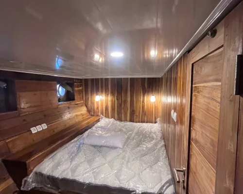 Superior_Cabin_2