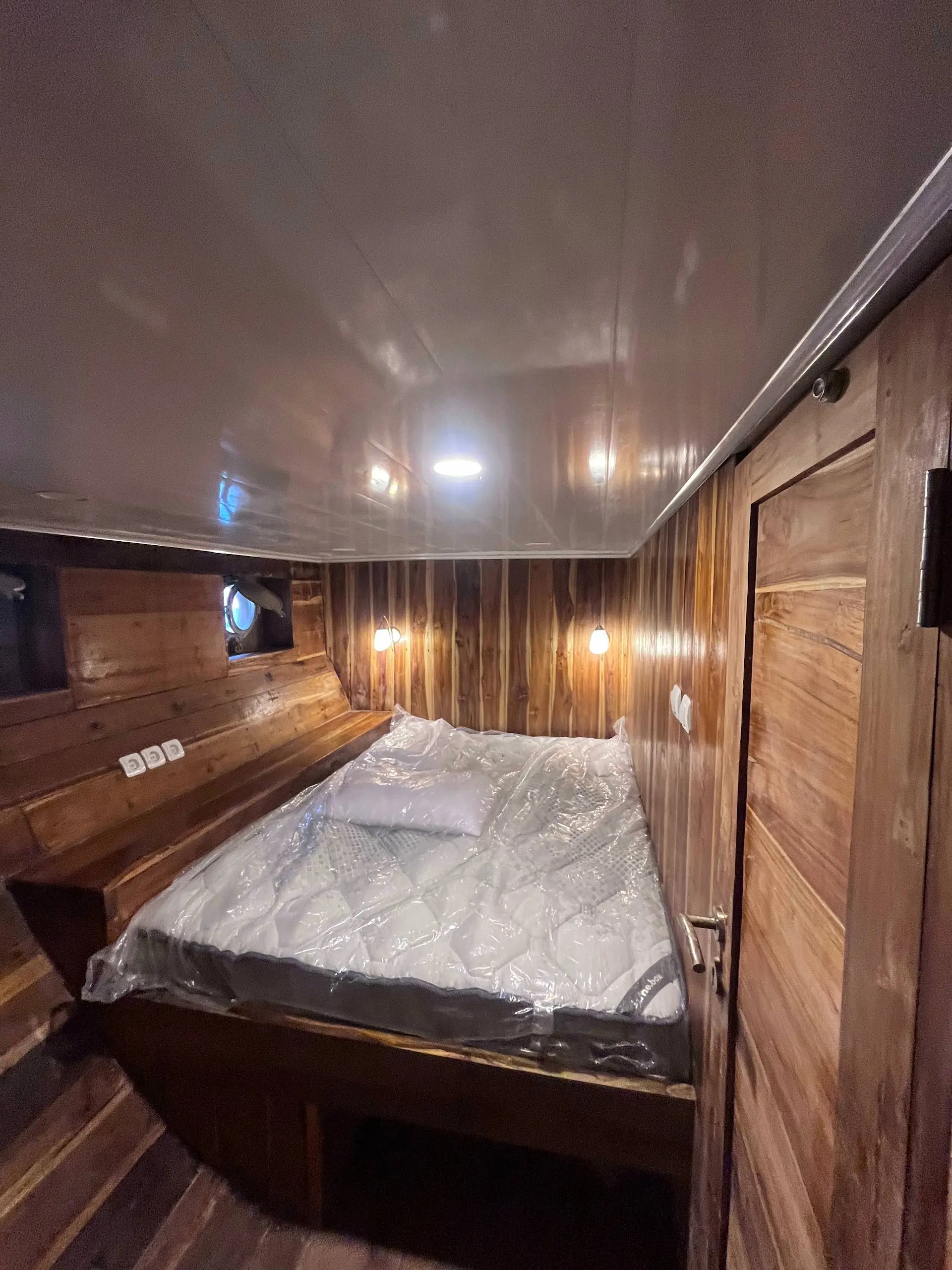Superior_Cabin_2