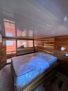 deluxe cabin 2