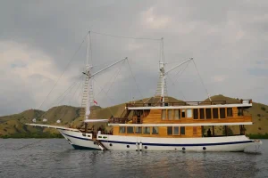 Kanthaka Phinisi Komodo Dreamland Tour 3