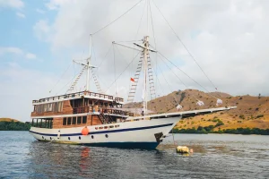 Kanthaka Phinisi Komodo Dreamland Tour 5