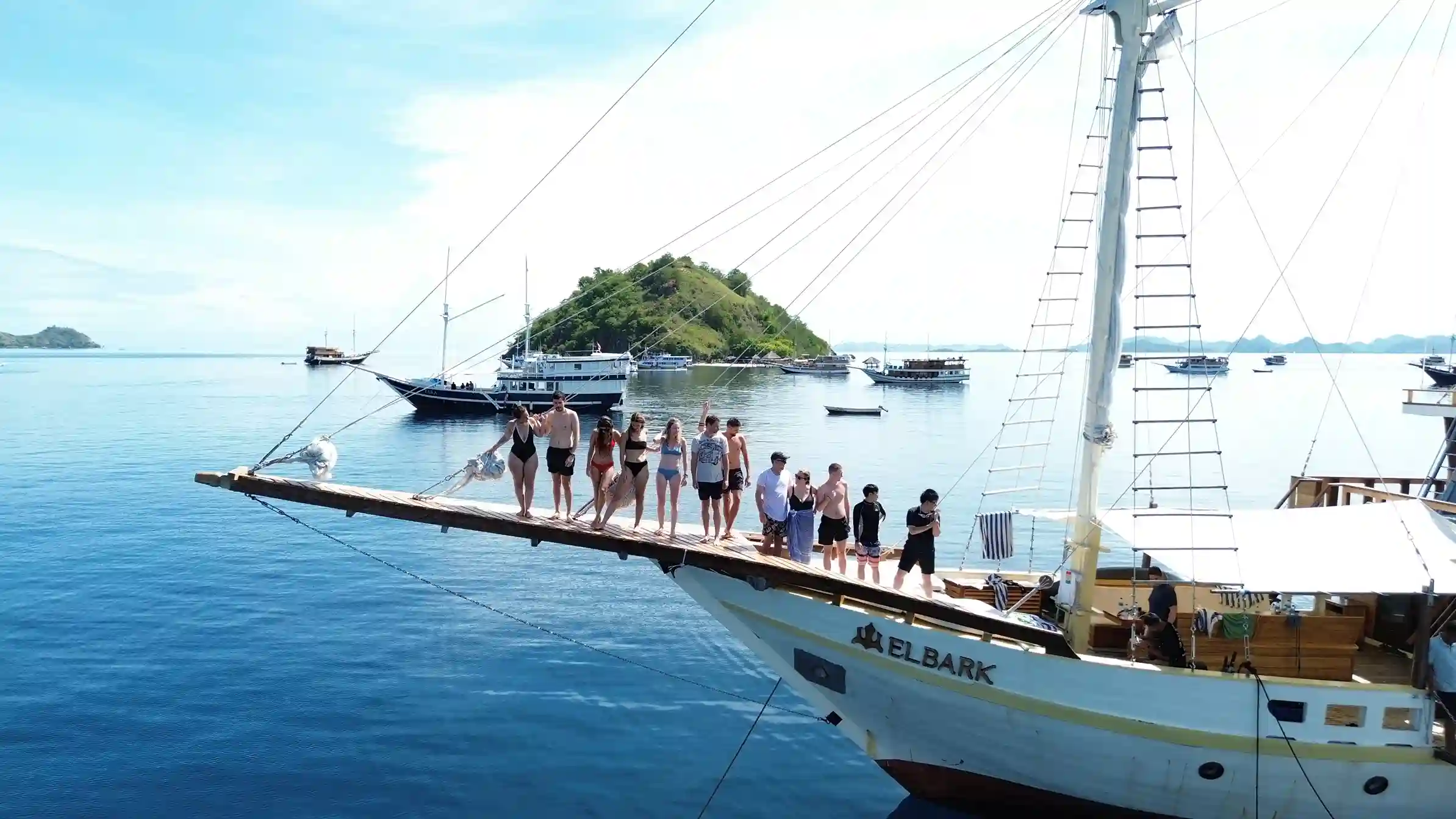 Elbark cruise phinisi Komodo Dreamlabd Tour 2