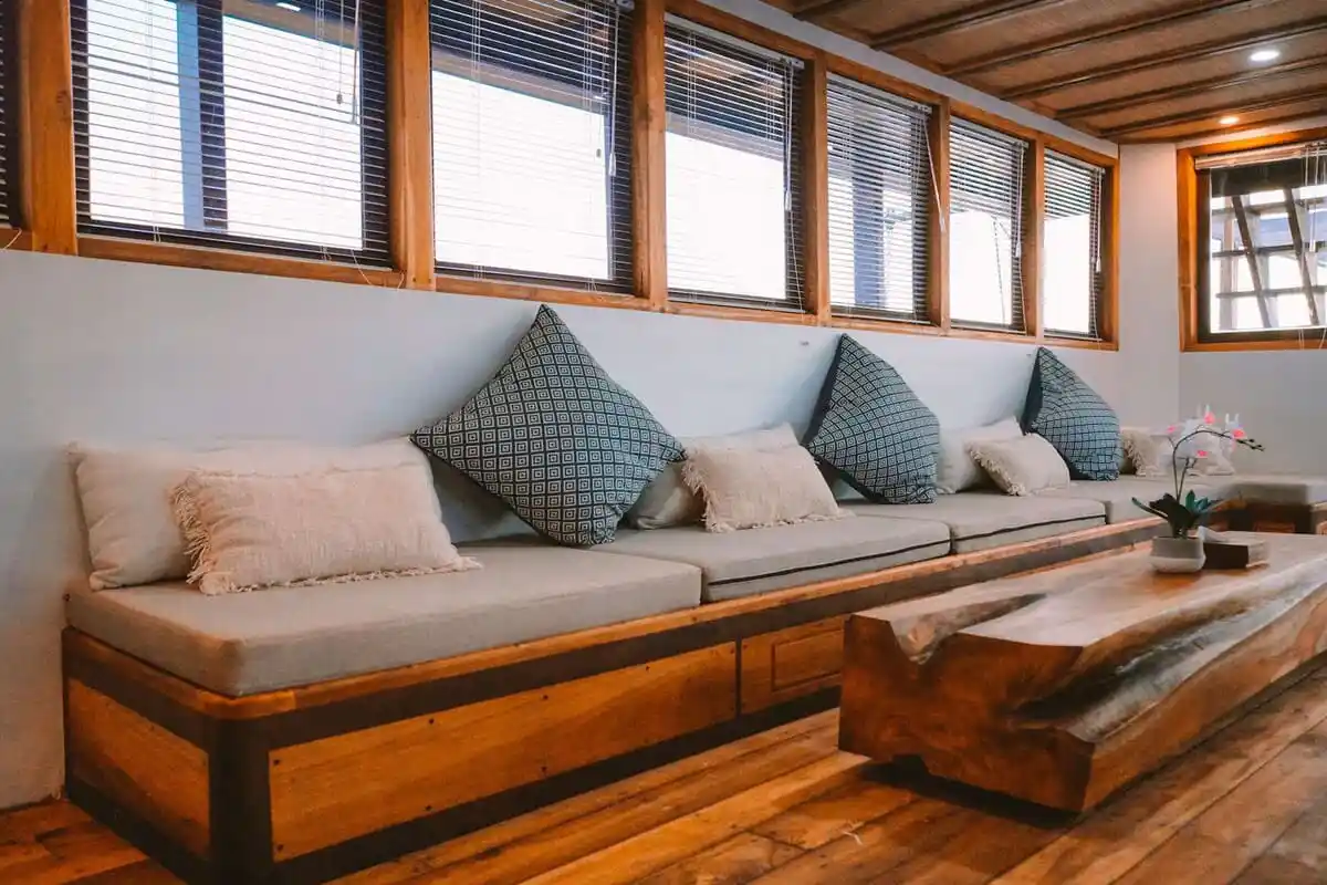 Elbark cruise phinisi Komodo Dreamlabd Tour 8